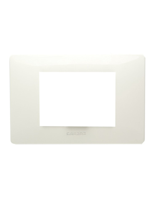 Master Mix white 3-place cover plate 21MX103