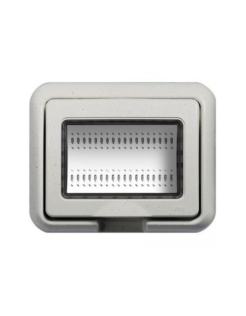 LivingLight White | IP 55 3-gang support and cover plate