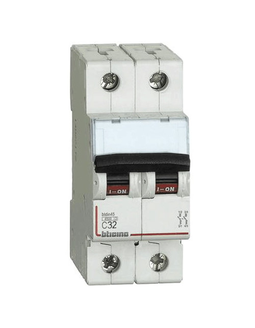Interruttore magnetotermico Bticino 2P 32A 4,5kA tipo C 2 moduli FA82C32