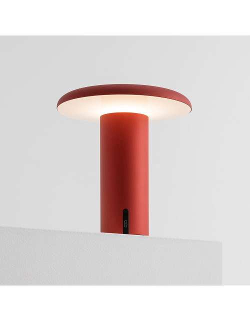 Takku Table Lamp Red Artemide 0151030A